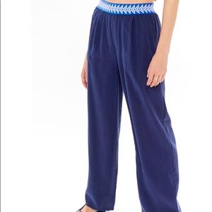 UO Pull-On Wide Leg Pant